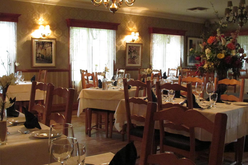 Auberge Le Flores GrandʼMère Dış mekan fotoğraf